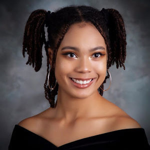 Meet your Posher, Juanita